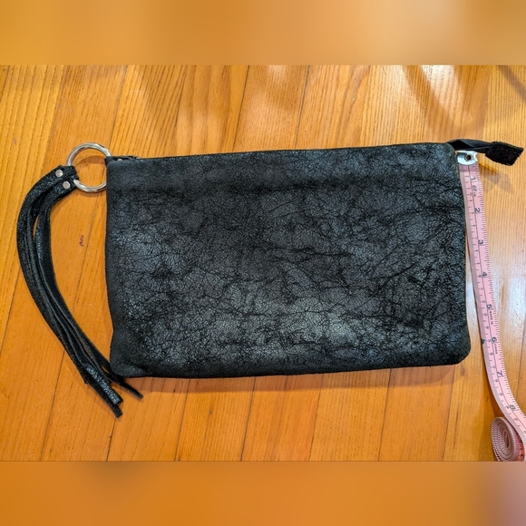 2 Prune leather wristlets / clutch purses - Picture 15 of 16